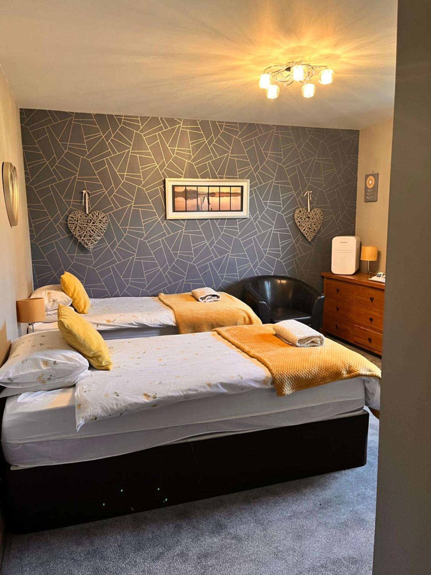 Glenwood Hotel Морър Екстериор снимка